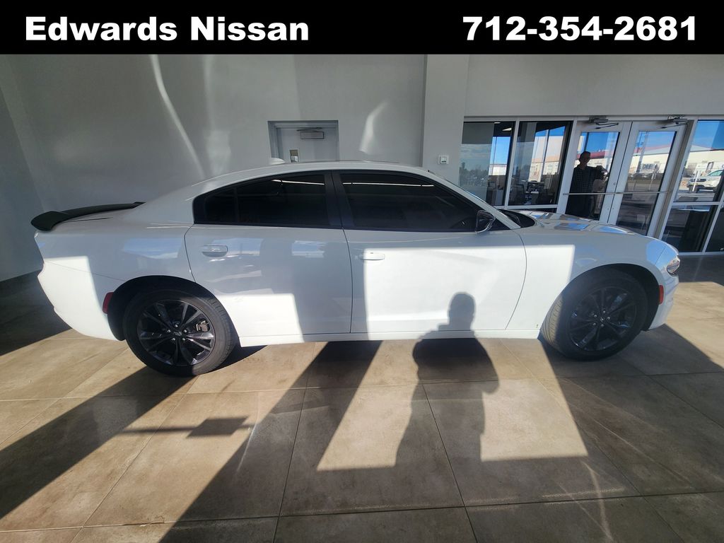 2020 Dodge Charger SXT's photo