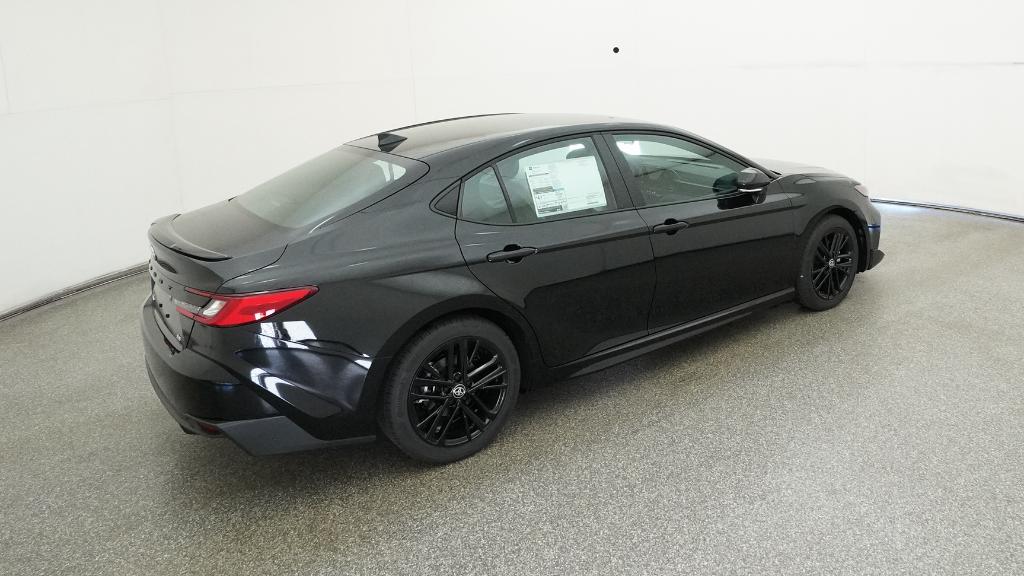 2025 Toyota Camry SE photo 22