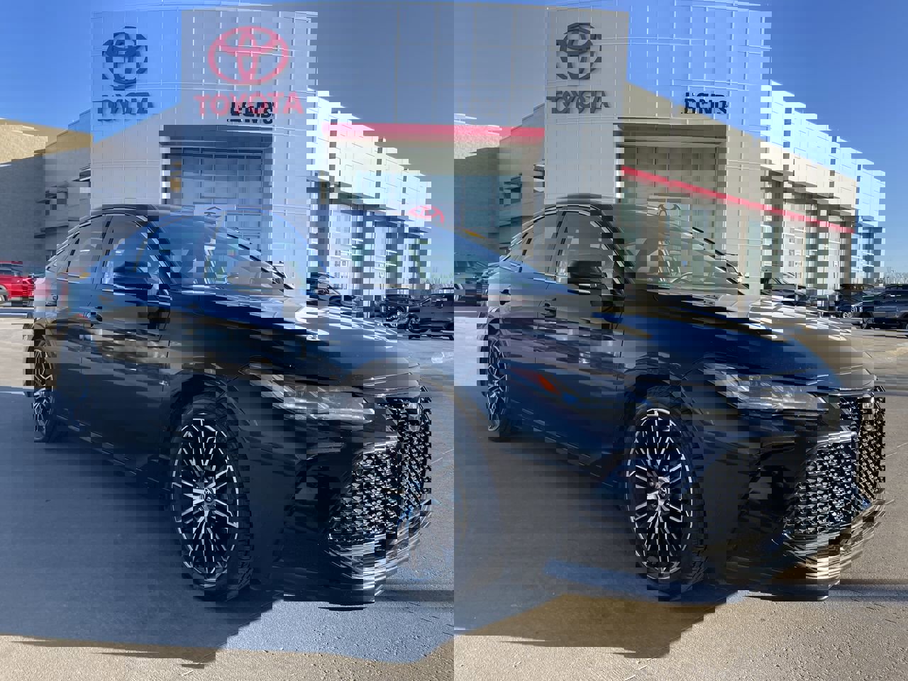 2019 Toyota Avalon Touring's photo