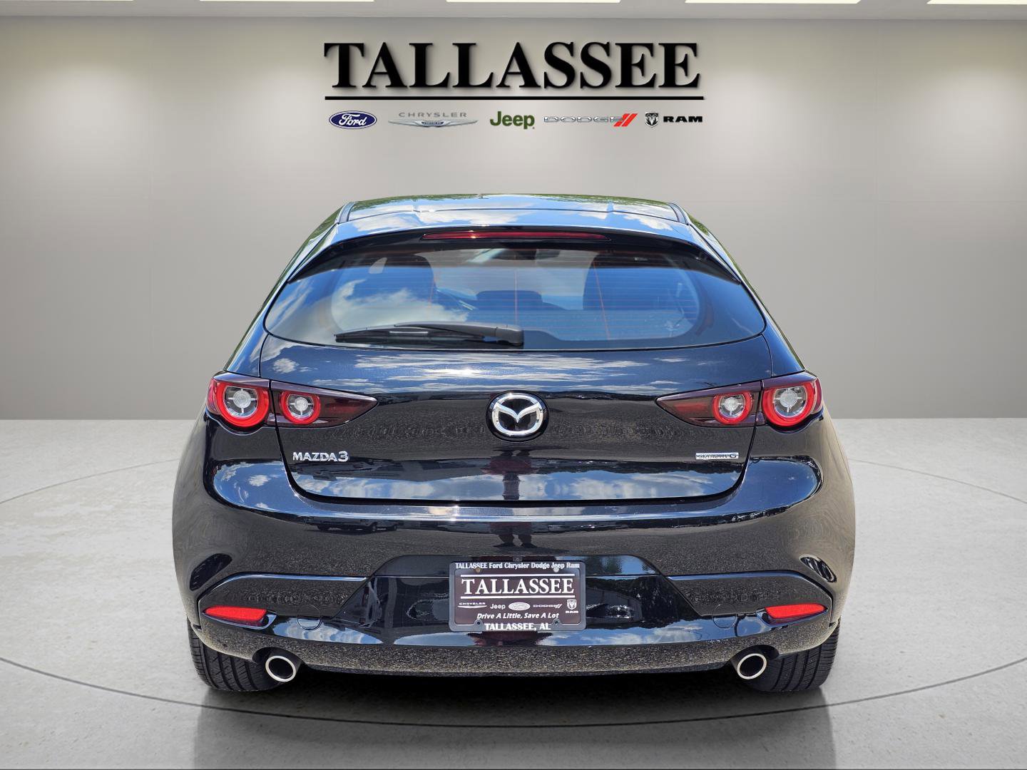 2024 Mazda Mazda3 Hatchback 2.5 s Preferred photo 9