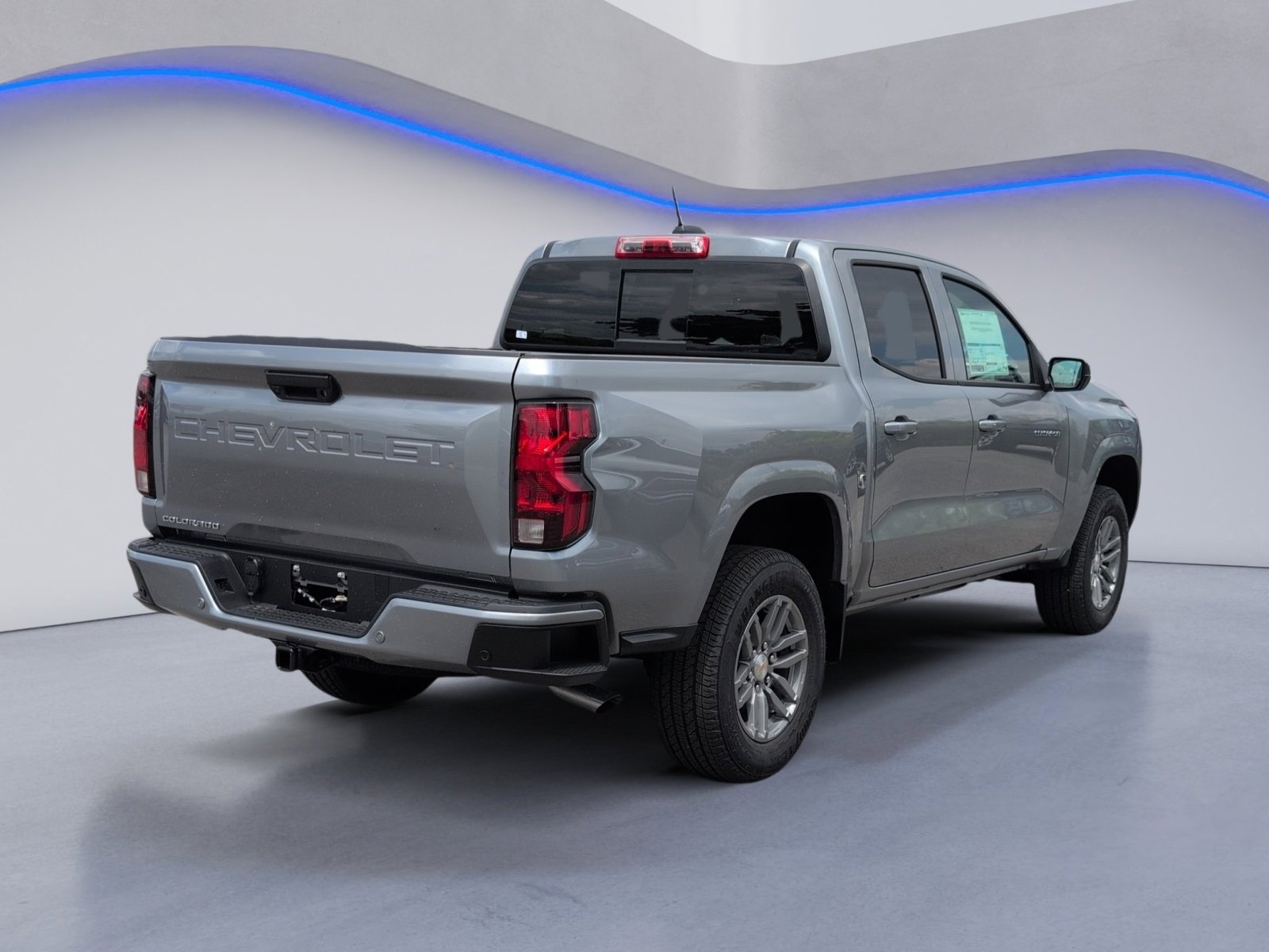 2026 Chevrolet Colorado LT photo 3