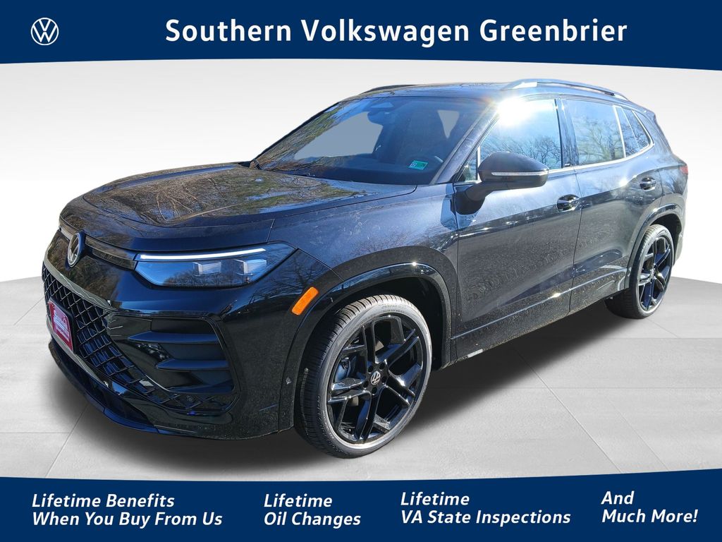 2026 Volkswagen Tiguan SE R-LINE BLACK's photo