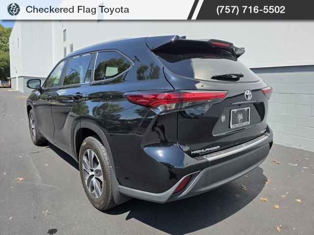 2023 Toyota Highlander XLE photo 5