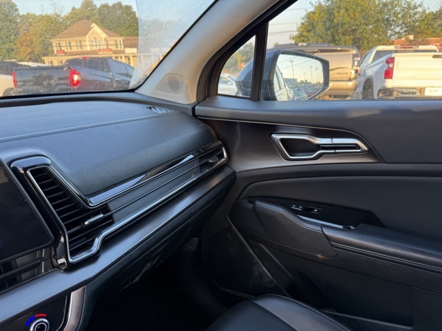 2023 Kia Sportage EX photo 21