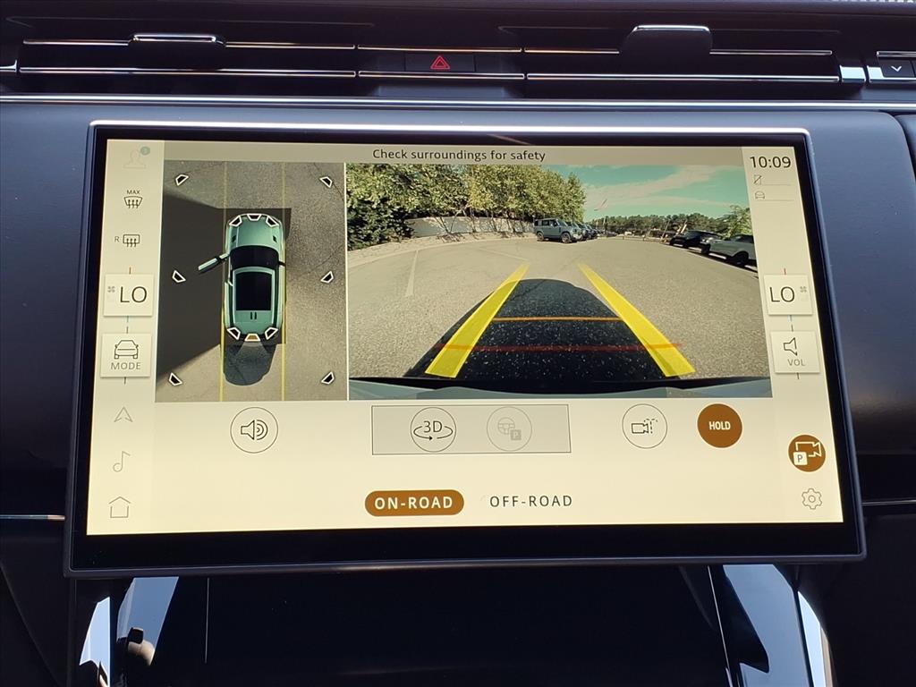 2025 Land Rover Range Rover Sport SE photo 13