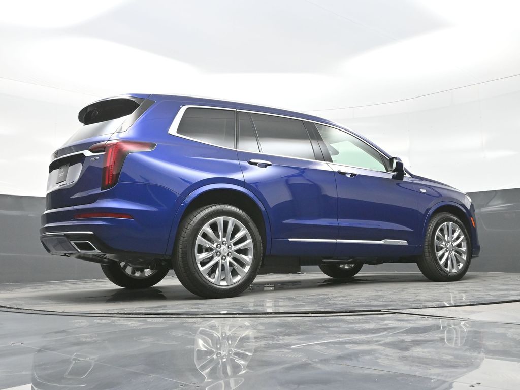 2025 Cadillac XT6 Premium Luxury photo 12