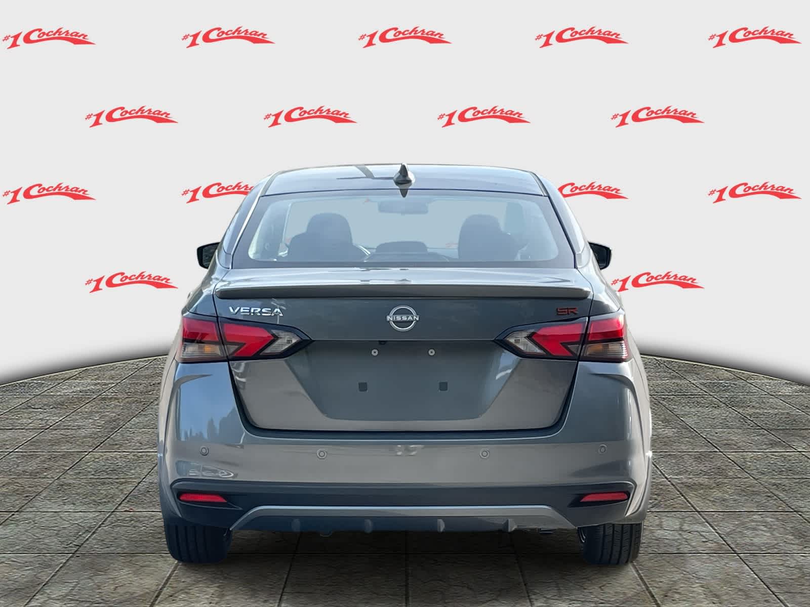 2025 Nissan Versa SR photo 4