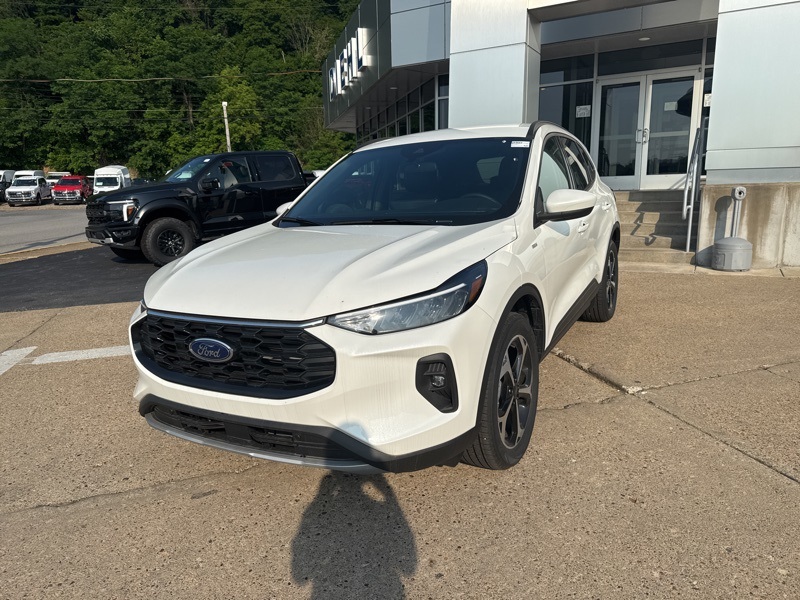 2025 Ford Escape Hybrid ST-Line Select photo 3