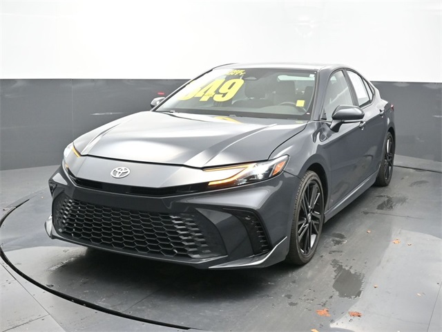 2025 Toyota Camry XSE's photo