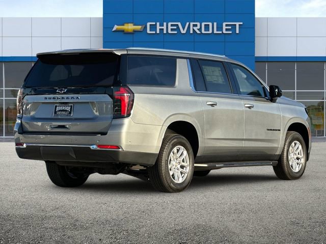 2026 Chevrolet Suburban LS photo 4
