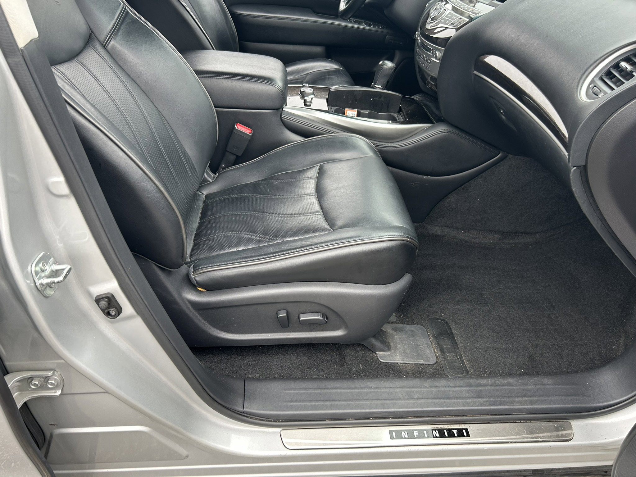 2015 Infiniti QX60 Base photo 12