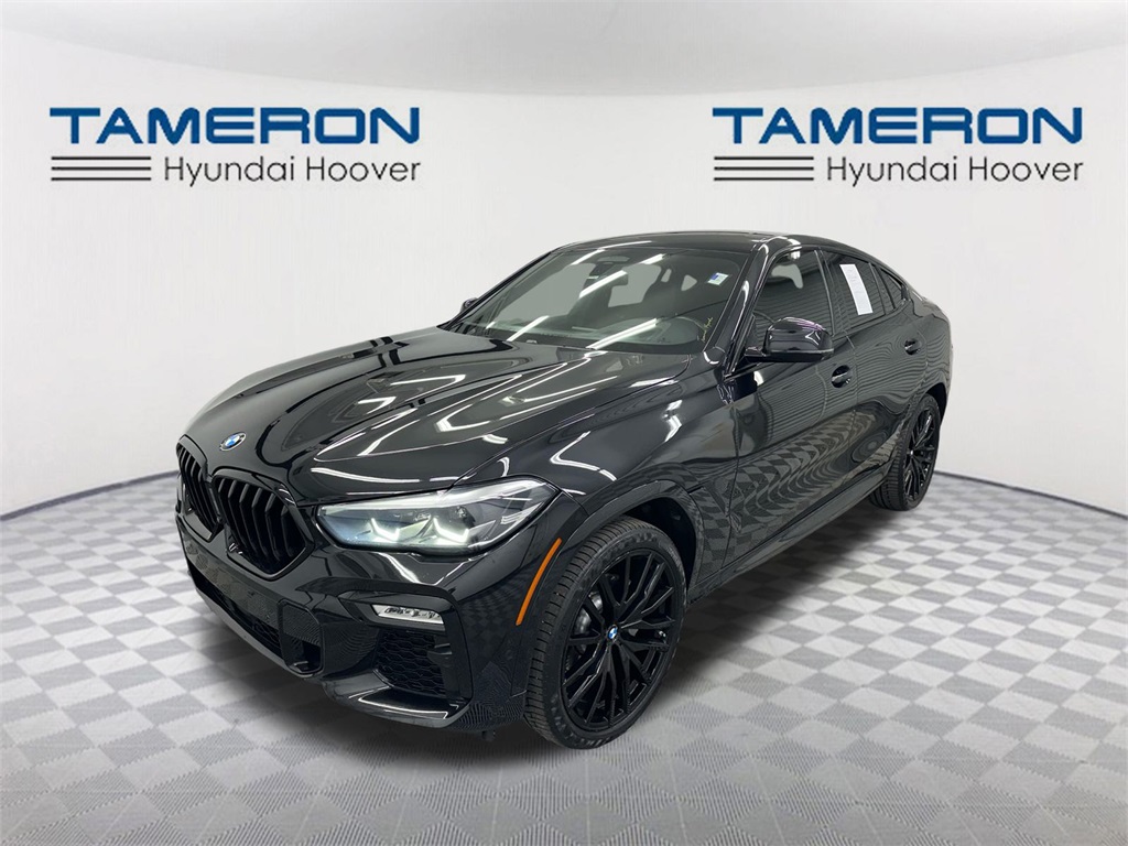 2021 BMW X6 40i's photo