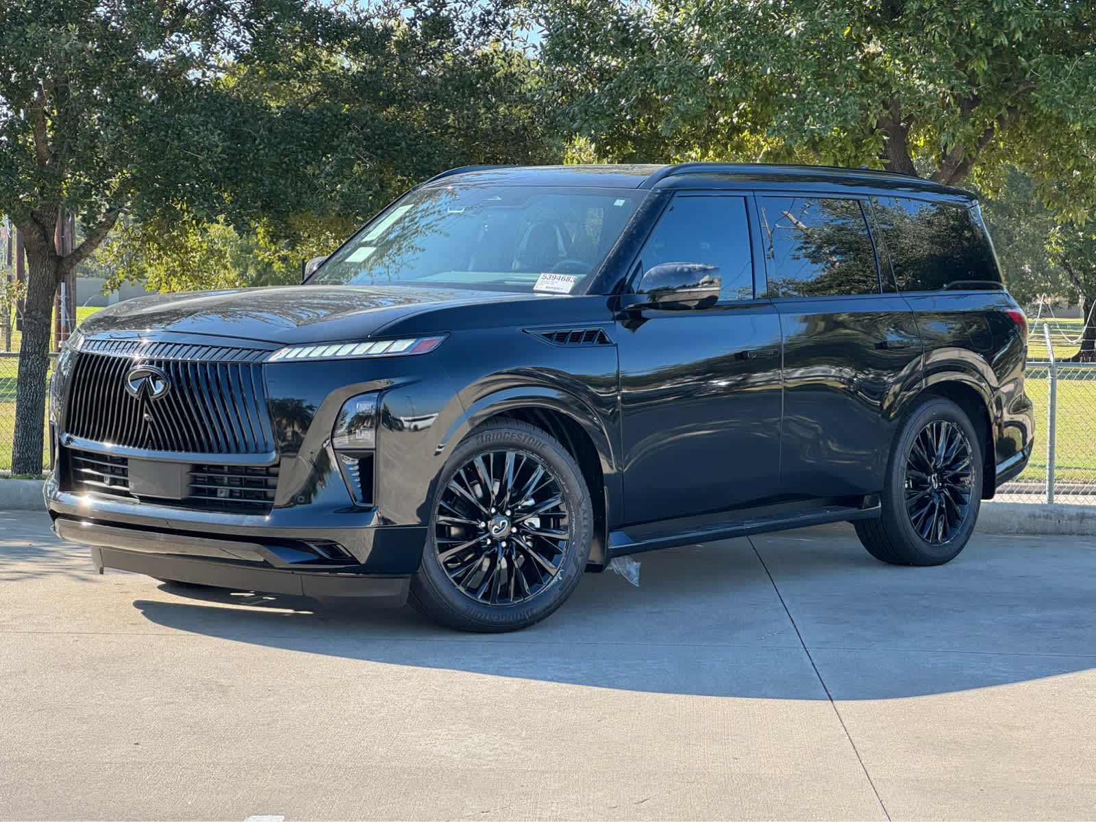 2026 INFINITI QX80 Autograph's photo