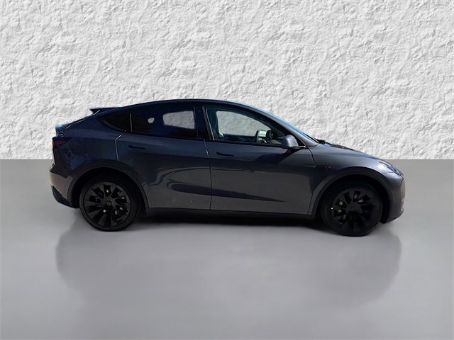 Used 2023 Tesla Model Y Long Range with VIN 7SAYGDEE1PF691354 for sale in Kansas City