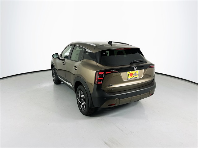 2026 Nissan Kicks SV photo 3