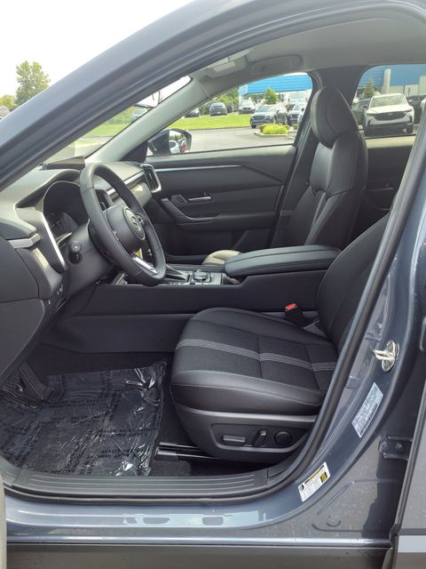 2025 Mazda CX-50 Preferred photo 17