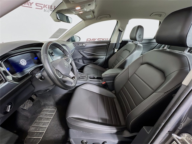 2024 Volkswagen Jetta 1.5T SE photo 9