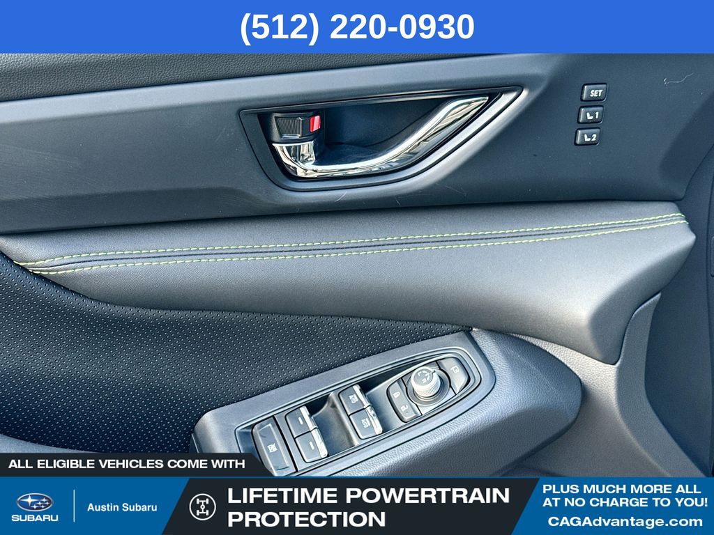 2025 Subaru Ascent Onyx Edition Touring photo 13