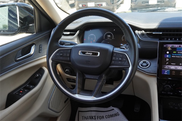 2022 Jeep Grand Cherokee Limited photo 11