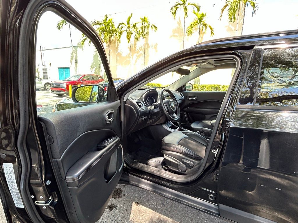2020 Jeep Compass North Edition Latitude photo 15