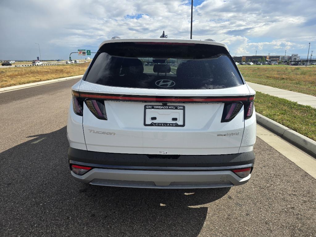 2025 Hyundai Tucson Hybrid Limited photo 4