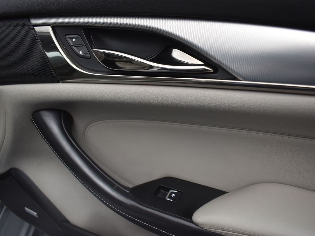 2018 Cadillac CTS Base photo 21