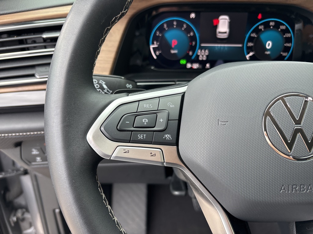 2024 Volkswagen Atlas SE Technology photo 10