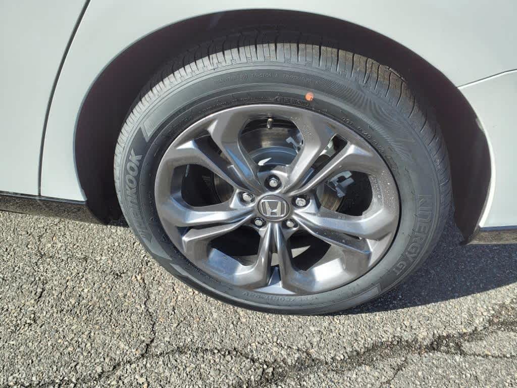 2025 Honda Accord Hybrid EX-L photo 4