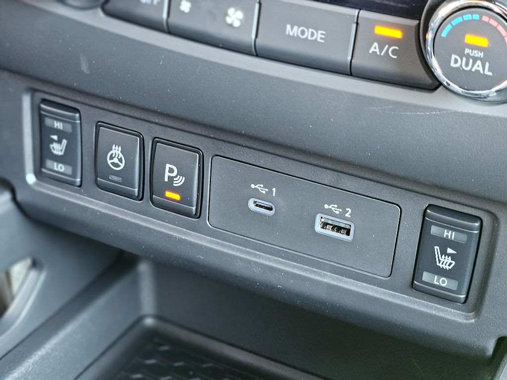 2026 Nissan Frontier SV Crew Cab photo 19