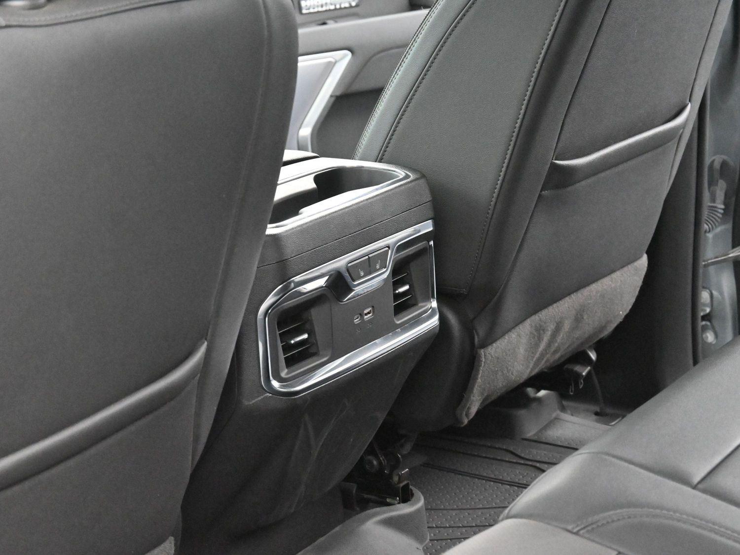2023 Chevrolet Silverado 1500 High Country photo 27