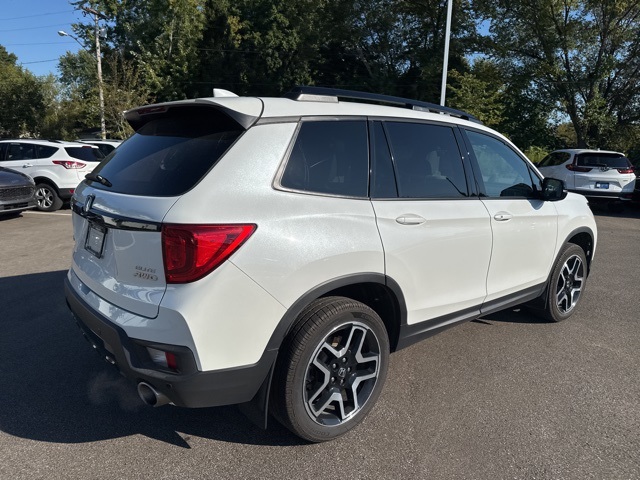 2022 Honda Passport Elite photo 6