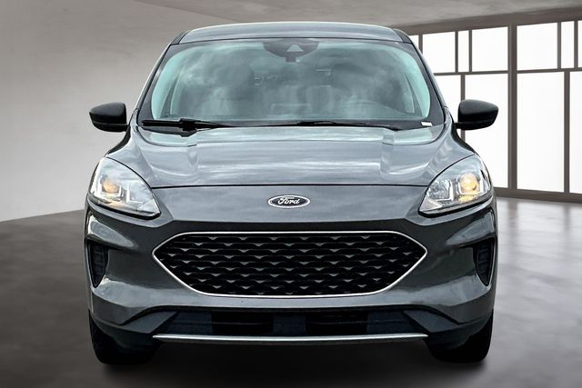 2022 Ford Escape SE photo 3