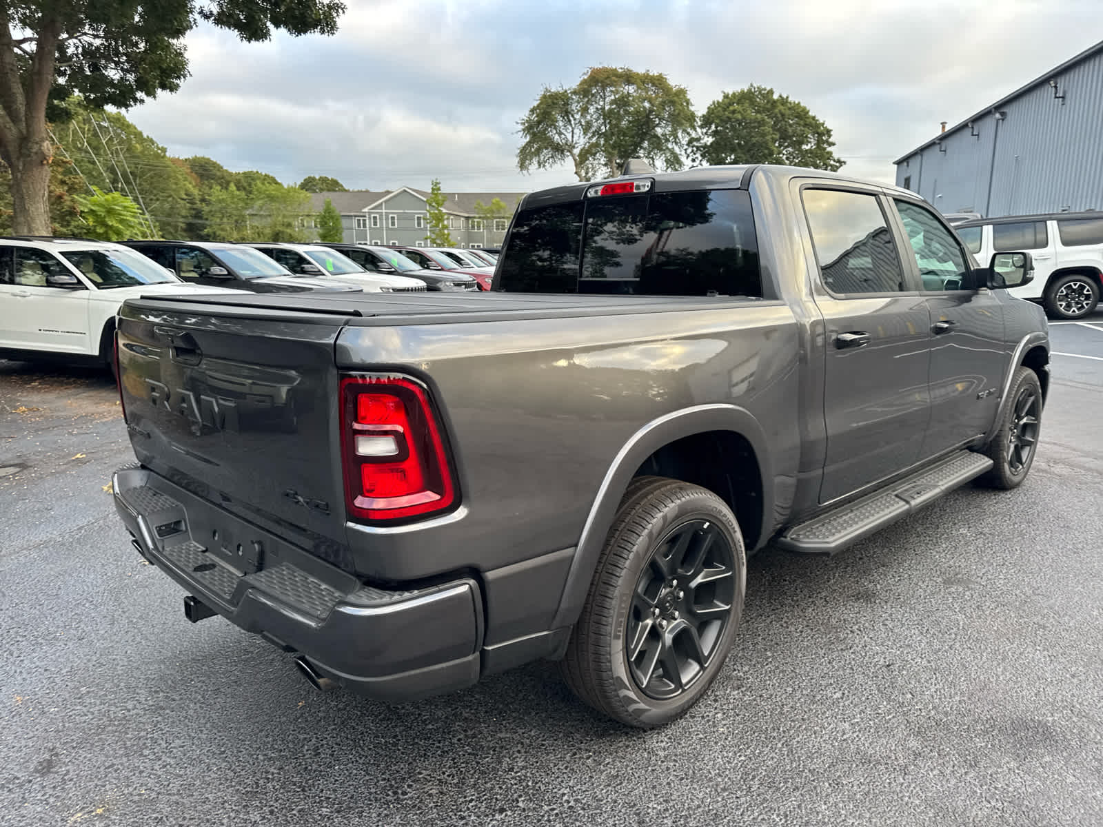 2025 Ram 1500 Laramie photo 8