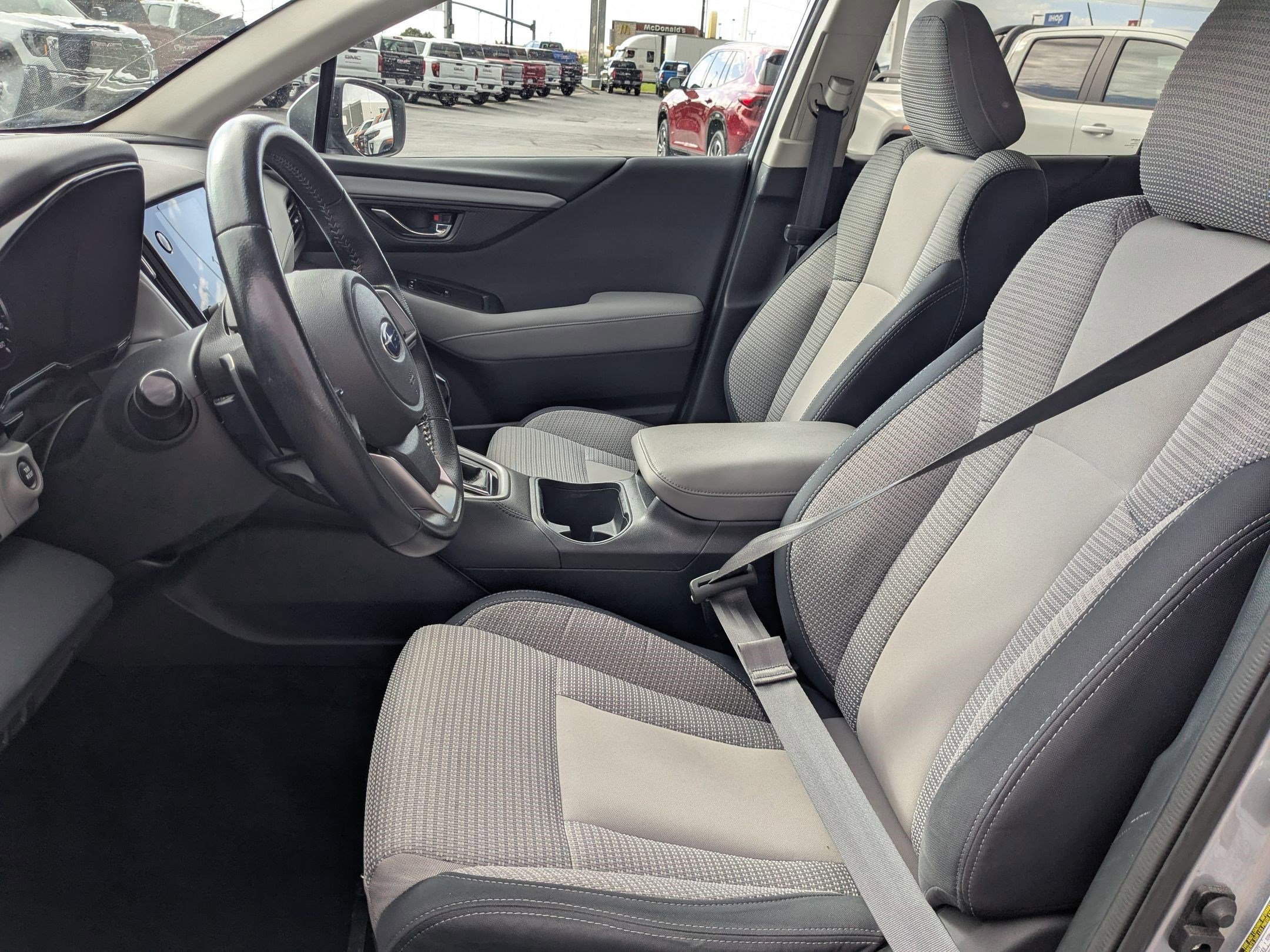 2022 Subaru Outback Premium photo 25