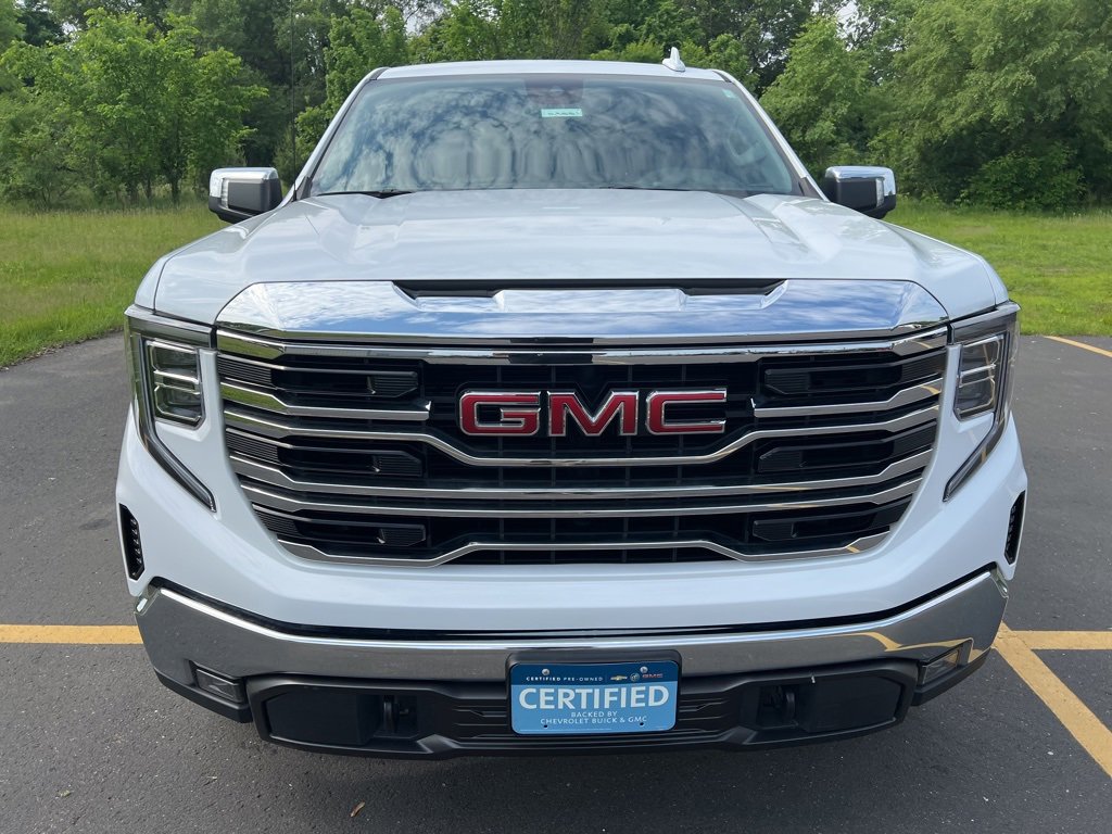 2024 Gmc Sierra SLT photo 3