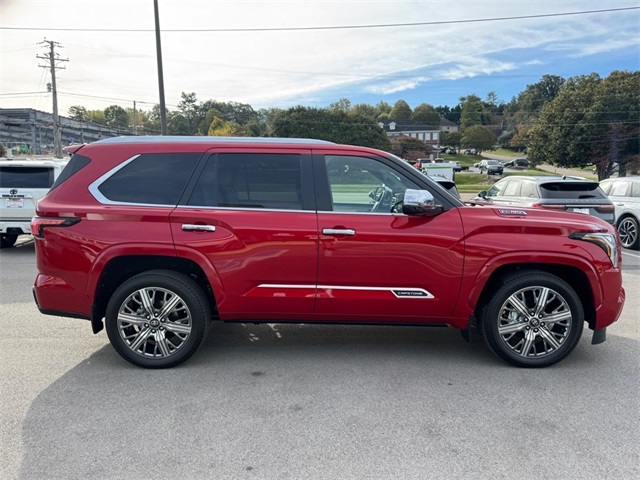 2025 Toyota Sequoia Capstone photo 4