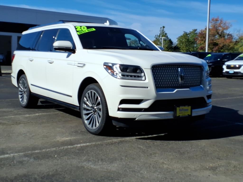 2020 Lincoln Navigator L Reserve photo 2