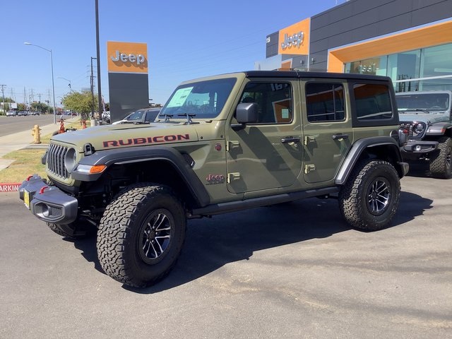 2025 Jeep Wrangler Rubicon photo 2