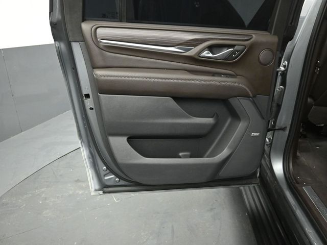 2022 GMC YUKON XL - Image 25