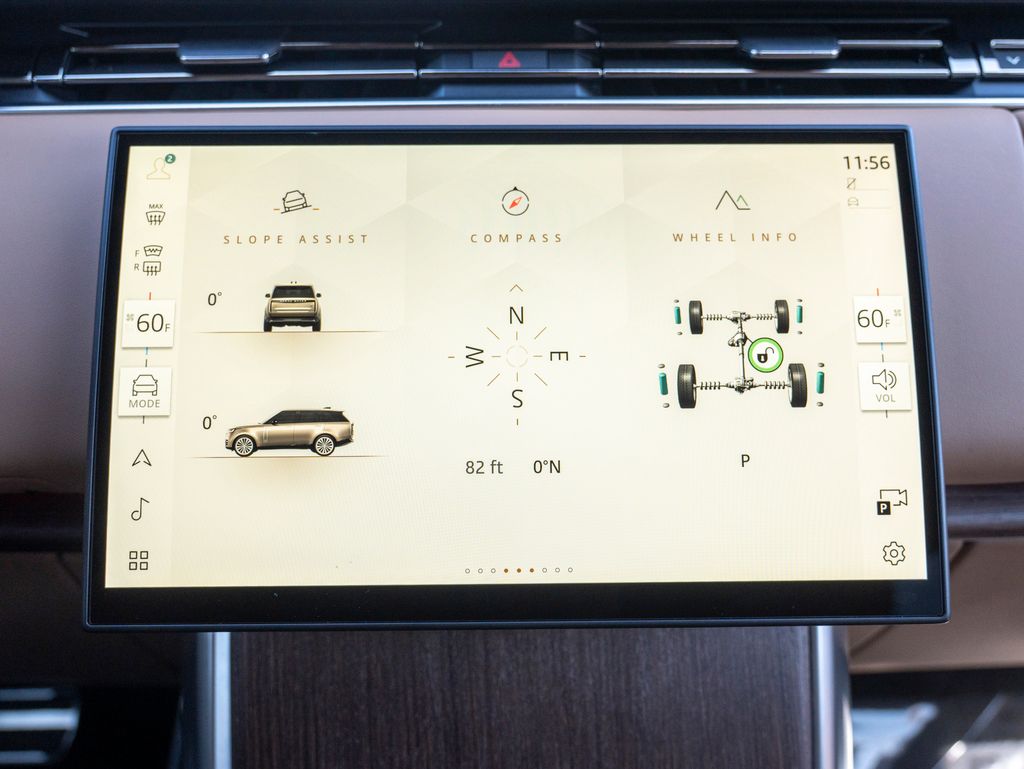 2024 Land Rover Range Rover SE photo 21