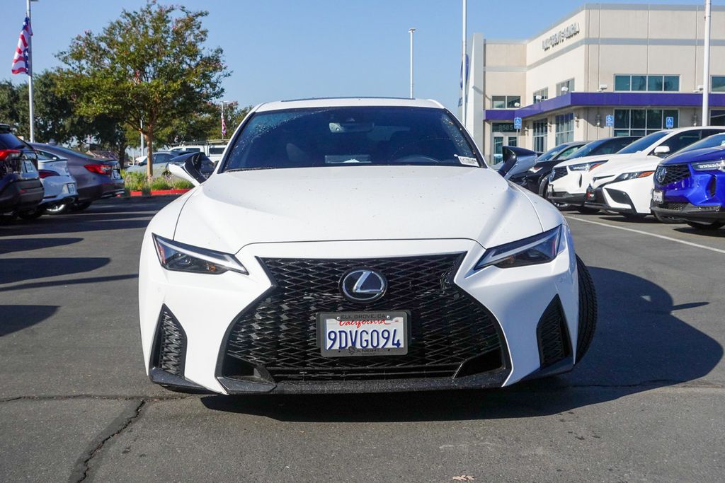 2023 Lexus IS 350 F SPORT photo 2