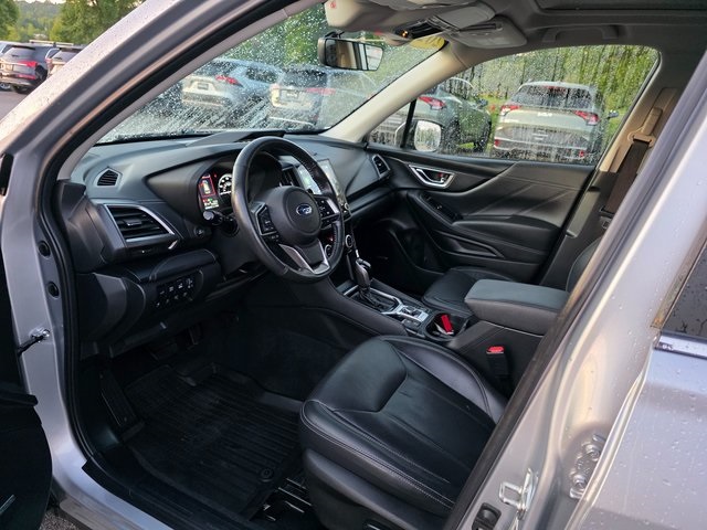 2020 Subaru Forester Touring photo 11
