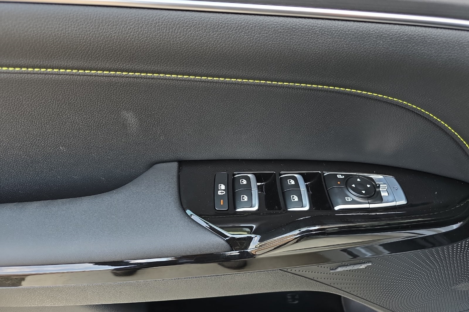 2026 Kia K5 GT photo 7