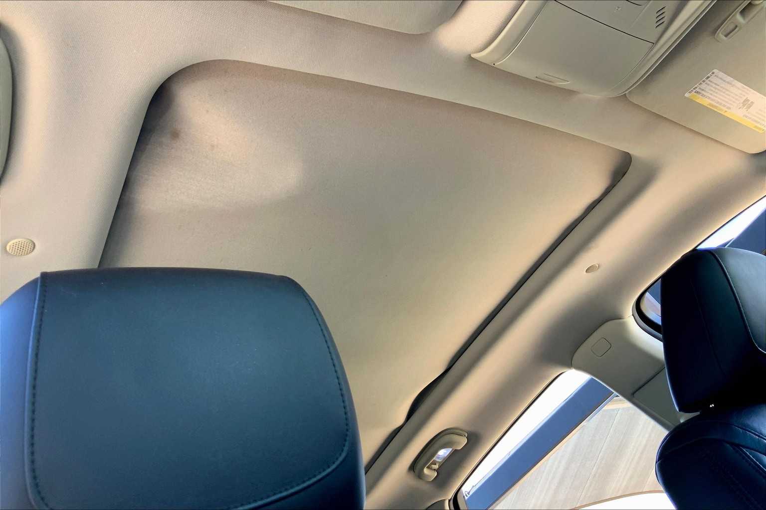 2017 Cadillac XT5 Luxury photo 12