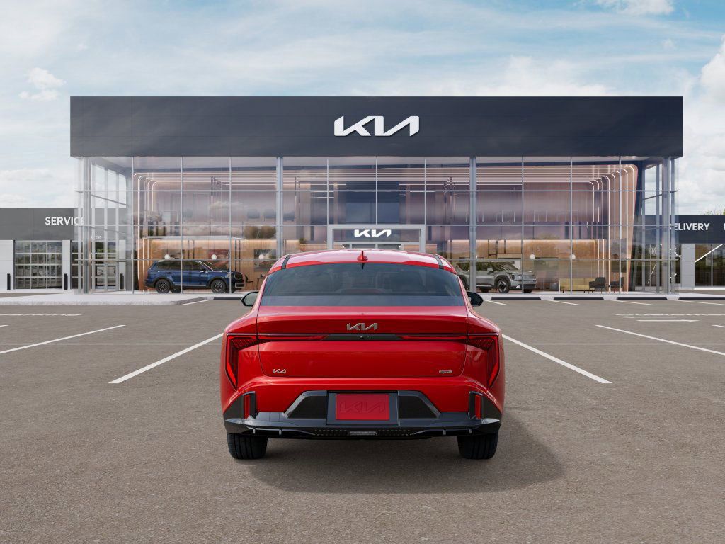 2025 Kia K4 GT-Line photo 4