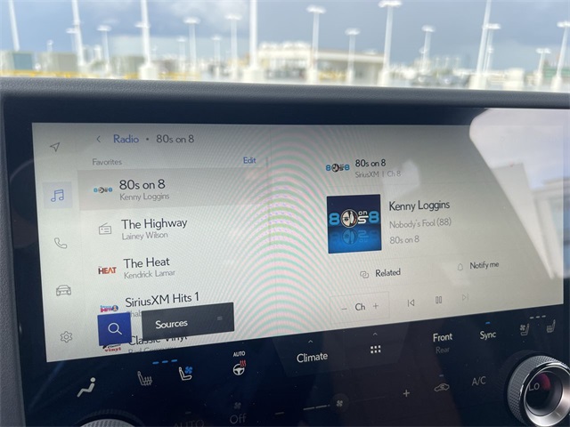 2024 Lexus GX Luxury - Photo 16