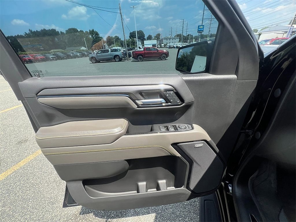 2023 Chevrolet Silverado 1500 ZR2 photo 17