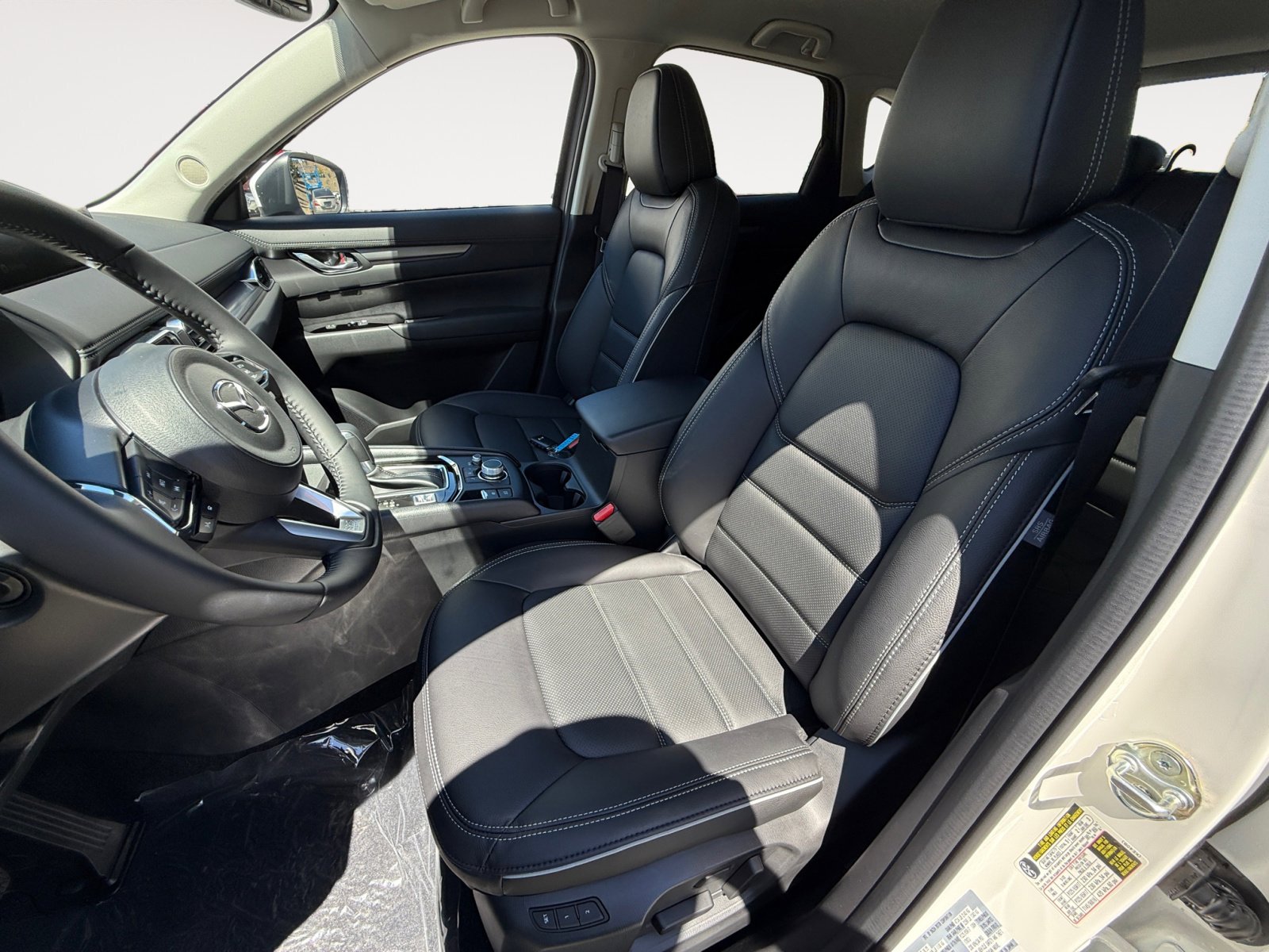 2025 Mazda CX-5 2.5 S Preferred photo 10