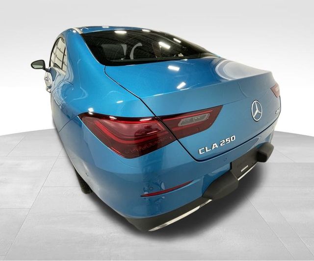 2025 Mercedes Benz CLA 250 4MATIC photo 4