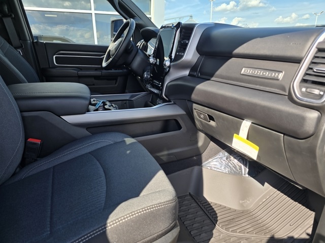 2024 Ram 2500 Big Horn photo 14